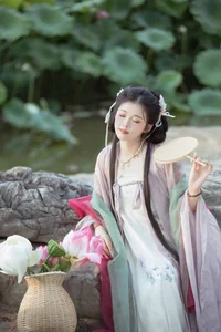 Sophisticated Artistry and Elegance: Shuang Shuang in YiTuYu Art Language Vol.4722 - image 16