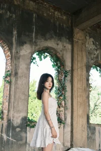 YiTuYu Art Language Vol.7410 Featuring To Xiao Bei: Artistic Portrait Series - image 33