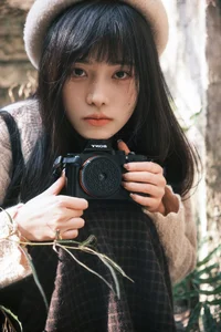 Visual Impact: Xiao Song Ma Nai in Art Language Vol.6579 - image 3