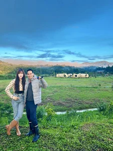 Celebrity Travels: Do Thi Ha in Singapore and Kha Ngan's Social Media Return - image 2