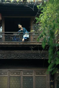 Artistic Visual Journey: YiTuYu Art Language Vol.10397 Featuring Er Yi Zhi - image 4