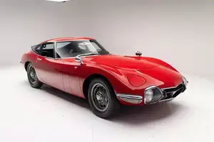 Discover the Toyota 2000GT 1967: A Legendary Classic Sports Car Valued Over 1 Million Dollars. - image 11