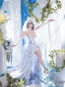 Hoshilily Azur Lane Cheshire Cosplay: A Perfect Recreation of the Beloved Character in 45 High-Quality Photos - image 7