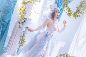 Hoshilily Azur Lane Cheshire Cosplay: A Perfect Recreation of the Beloved Character in 45 High-Quality Photos - image 1
