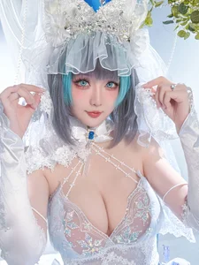 Hoshilily Azur Lane Cheshire Cosplay: A Perfect Recreation of the Beloved Character in 45 High-Quality Photos - image 6