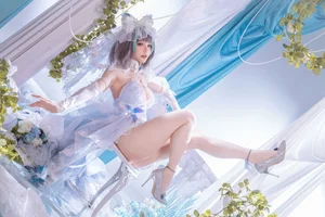 Hoshilily Azur Lane Cheshire Cosplay: A Perfect Recreation of the Beloved Character in 45 High-Quality Photos - image 11