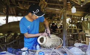 Handcrafted Bamboo Animal Sculptures: A Fusion of Tradition and Eco-Friendly Art - image 6
