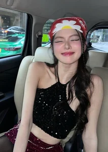Vietnamese Influencers and Hot Girls Show Off Their Stylish Looks at G-Dragon's Event - image 7