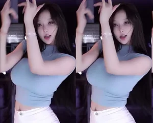 Cosplay and Charisma: Popular Streamer Shines as Event MC in Captivating Style - image 7