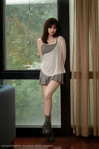 Aesthetic Grace: Yan Tian Kitty Shines in the Captivating No.10845 Collection - image 18