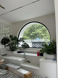 Actress Van Trang Transforms Villa into a Romantic Haven for Anniversary - image 22