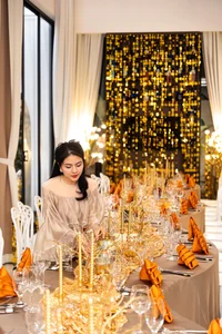 Actress Van Trang Transforms Villa into a Romantic Haven for Anniversary - image 23
