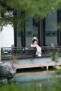 Jiao Tang Ma Qi Duo: Graceful Hanfu Beauty Amidst Spring Blossoms, YiTuYu Vol.8761 - image 4