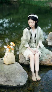 Elegant Visual Series: YiTuYu Art Language Vol.4256 Feng Zai Qi Shi Portrait Gallery - image 0