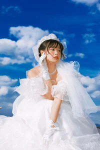 YiTuYu Art Language Vol.10242 Featuring Gui Gui: A Stunning 17-Photo Portrait Gallery of Elegance and Style - image 11