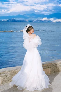 YiTuYu Art Language Vol.10242 Featuring Gui Gui: A Stunning 17-Photo Portrait Gallery of Elegance and Style - image 12