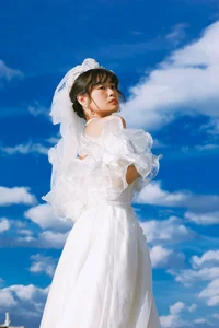 YiTuYu Art Language Vol.10242 Featuring Gui Gui: A Stunning 17-Photo Portrait Gallery of Elegance and Style - image 7