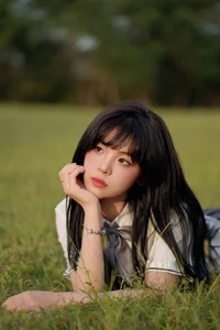 YiTuYu Art Language Vol.6477: Captivating Portrait Photography Featuring Sai De Guo Xi Li Ma - image 0