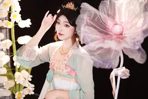 Artistic Portraits of KaiLin Jiang in YiTuYu Art Language Vol.5773 - image 33