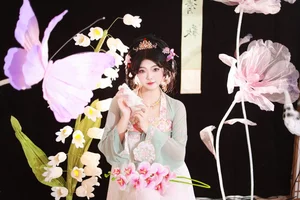 Artistic Portraits of KaiLin Jiang in YiTuYu Art Language Vol.5773 - image 4