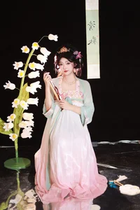 Artistic Portraits of KaiLin Jiang in YiTuYu Art Language Vol.5773 - image 28