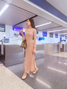 Actress Dinh Ngoc Diep Surprises Fans with Youthful Look at 41 - image 11