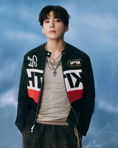 Jungkook of BTS Spotlights Talented Korean Singer for Her Incredible Vietnamese Vocals - image 4