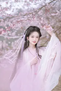 YiTuYu Vol.8754: Chi Yan Zai Zhe Li - Ethereal Ancient Beauty Amidst White Blossoms - image 6