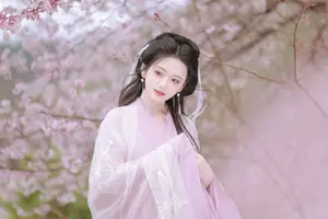 YiTuYu Vol.8754: Chi Yan Zai Zhe Li - Ethereal Ancient Beauty Amidst White Blossoms - image 10