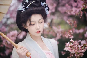 YiTuYu Art Language Vol. 6715: High-Fashion Photography Collection Featuring Shu Qian Yi - image 8