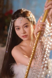 Art Language Vol.6513: Qian Qian’s Masterpiece of Light and Shadow - image 4