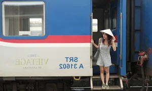 Luxury Train Travel Vietnam: Experience The Vietage Boutique Railway Journey Between Nha Trang and Quy Nhon with Exclusive 12-Seat Carriage Views - image 2