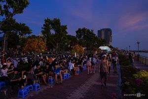 Experience the Magic of a Han River Sunrise at 4 AM: Da Nang’s Best Early Morning Coffee Spots - image 4
