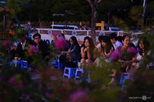 Experience the Magic of a Han River Sunrise at 4 AM: Da Nang’s Best Early Morning Coffee Spots - image 3