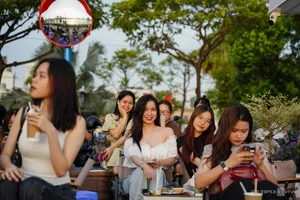 Experience the Magic of a Han River Sunrise at 4 AM: Da Nang’s Best Early Morning Coffee Spots - image 1