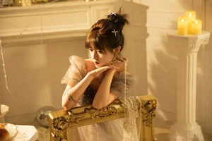 YiTuYu Art Language Vol.7971 Featuring Yi Xuan: Elegant Portrait Photography and Artistic Visuals - image 18