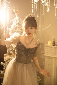 YiTuYu Art Language Vol.7971 Featuring Yi Xuan: Elegant Portrait Photography and Artistic Visuals - image 7