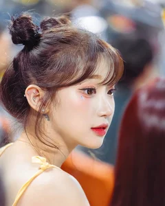 South Korean Cheerleading Goddess Sparks Viral Debate Over Bold New Performance Routine - image 1
