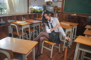 Modern Minimalism: YiTuYu Art Language Vol.6087 Featuring Xiao Wen - image 10