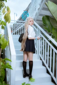 Captivating Asuna Ichinose Cosplay by Er Zuo Nisa: Blue Archive Student Uniform Edition - High-Quality Anime Character Inspiration - image 10