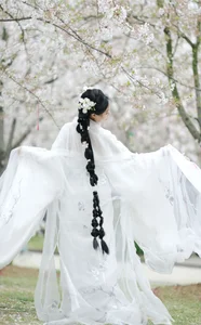 Ethereal Beauty of Sui Sui Ru Yi in YiTuYu Art Language Vol.8880 Amidst Blossoms - image 10