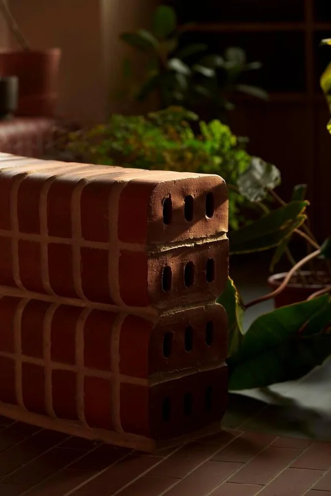 Stunning 98m2 Singapore Apartment Transformed Into a Lush Miniature Park Urban Oasis