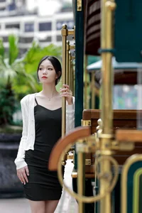 Captivating Portrait Series: YiTuYu Art Language Vol.4752 Featuring Qing Hui - image 7