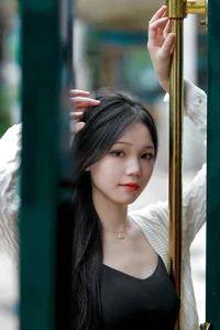 Captivating Portrait Series: YiTuYu Art Language Vol.4752 Featuring Qing Hui - image 1