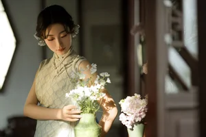 YiTuYu Vol.10312 Shi Xiao Jie Mo W: Elegant Art Language Photography Collection Featuring 25 Exclusive Photos - image 3