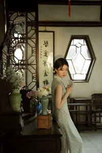 YiTuYu Vol.10312 Shi Xiao Jie Mo W: Elegant Art Language Photography Collection Featuring 25 Exclusive Photos - image 11