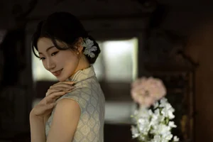 YiTuYu Vol.10312 Shi Xiao Jie Mo W: Elegant Art Language Photography Collection Featuring 25 Exclusive Photos - image 14