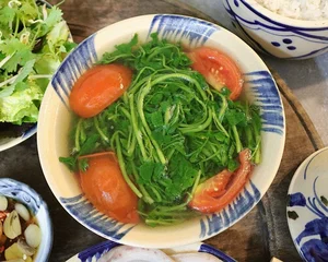 Easy Dinner Ideas: 4 Delicious and Simple Recipes for the Perfect Weeknight Meal - image 0