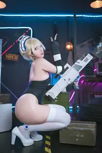 Discover Coser - Blue Archive's Asuma Toki Maid (32P): Alluring Combat Maid - image 4