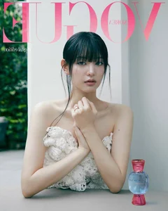 Kim Ji Won Shines in Elegant Vogue Korea Photoshoot Following Queen of Tears Success - image 6